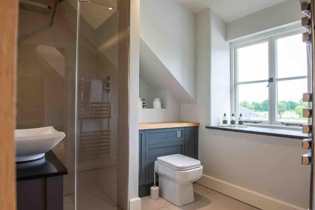 Coed Farm-Hot Tub-Sleeps 12-Near Brecon Villa Exterior photo